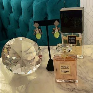 Stella & Dot earrings